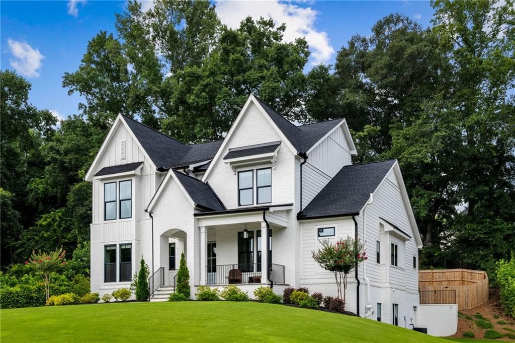 7 bedroom, 6 bathroom, 5,556 sq ft single family residence for sale at 3896 Town Farms Drive, Atlanta, GA 30360 — photo 2