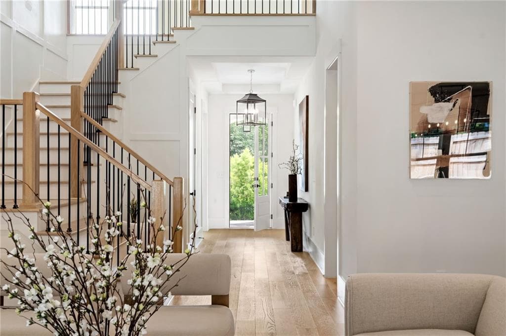 7 bedroom, 6 bathroom, 5,556 sq ft single family residence for sale at 3896 Town Farms Drive, Atlanta, GA 30360 — photo 3