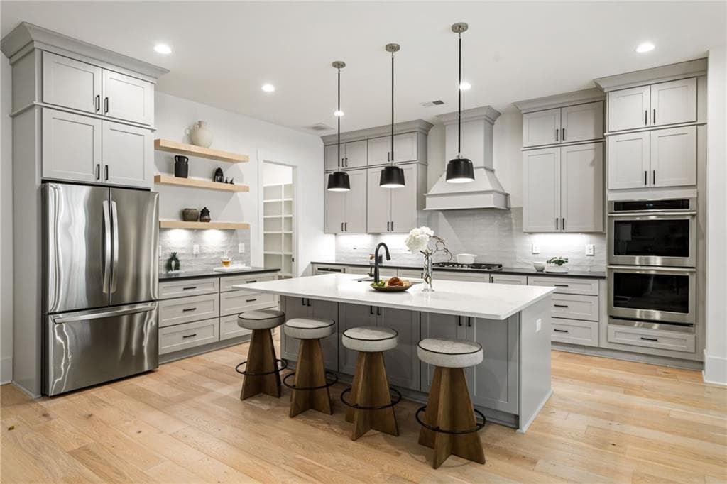 7 bedroom, 6 bathroom, 5,556 sq ft single family residence for sale at 3896 Town Farms Drive, Atlanta, GA 30360 — photo 8