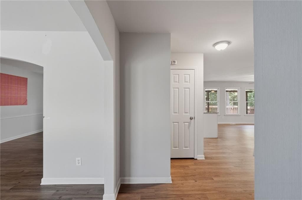 3 bedroom, 3 bathroom, 2,052 sq ft single family residence for sale at 6426 Ivey Chase, Mableton, GA 30126 — photo 7