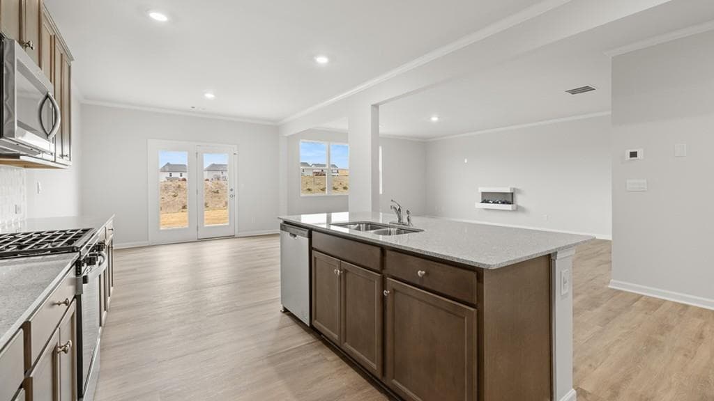 5 bedroom, 3 bathroom, 3,209 sq ft single family residence for sale at 505 Hampton Terrace, Dallas, GA 30157 — photo 8