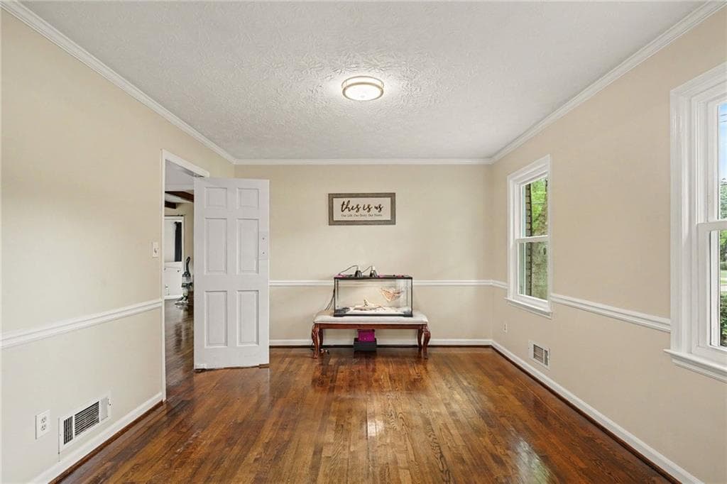 4 bedroom, 4 bathroom, 2,780 sq ft single family residence for sale at 1019 E College Street, Griffin, GA 30224 — photo 8