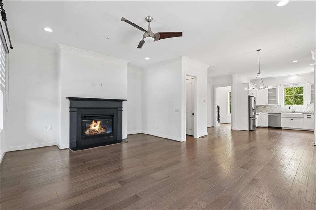 3 bedroom, 4 bathroom, 2,351 sq ft townhouse for sale at 2030 Forte Lane 31, Alpharetta, GA 30009 — photo 5