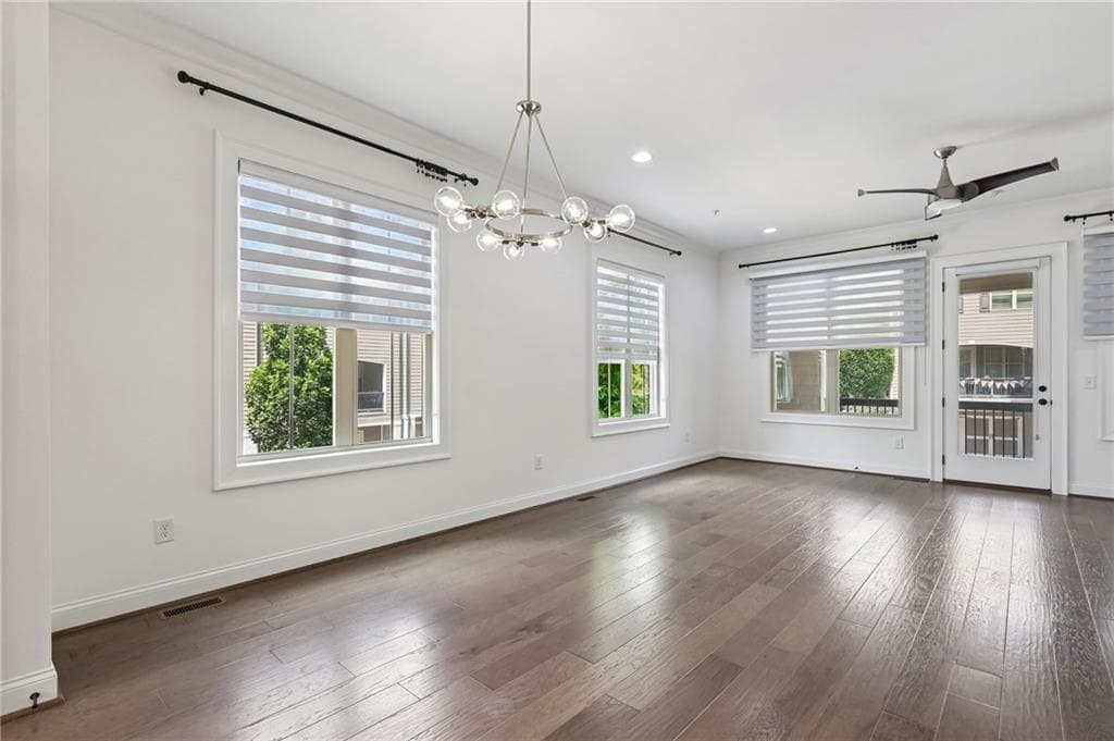 3 bedroom, 4 bathroom, 2,351 sq ft townhouse for sale at 2030 Forte Lane 31, Alpharetta, GA 30009 — photo 7