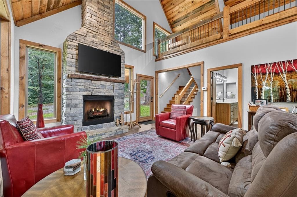 3 bedroom, 2 bathroom, 2,040 sq ft single family residence for sale at 232 Ridge Oaks Way, Ellijay, GA 30540 — photo 5