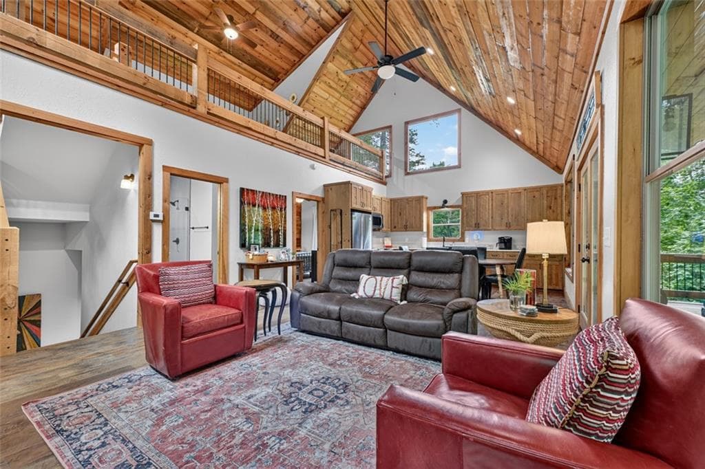 3 bedroom, 2 bathroom, 2,040 sq ft single family residence for sale at 232 Ridge Oaks Way, Ellijay, GA 30540 — photo 4