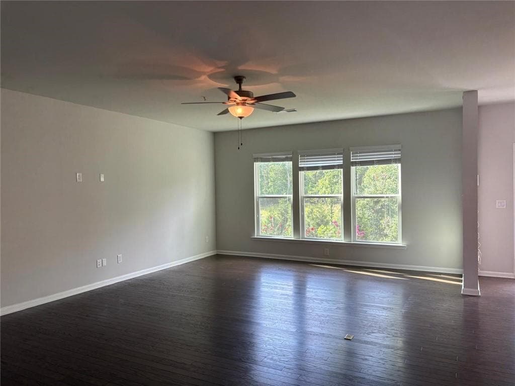 5 bedroom, 4 bathroom, 3,346 sq ft single family residence for rent at 2975 Waverly Walk Point, Cumming, GA 30041 for $3,100 a month — photo 10