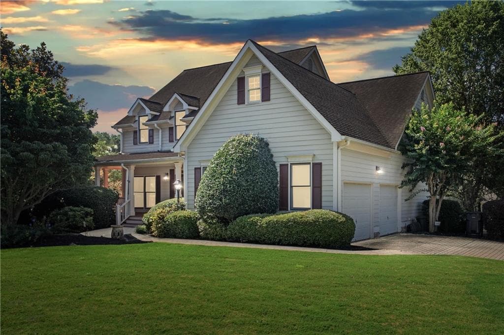 7 bedroom, 5 bathroom, 4,383 sq ft single family residence under contract at 1501 Haven Crest Drive, Powder Springs, GA 30127 — photo 2