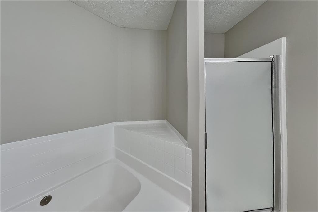 3 bedroom, 2 bathroom, 1,948 sq ft single family residence for rent at 2330 Hinton Road, Dacula, GA 30019 for $2,045 a month — photo 9