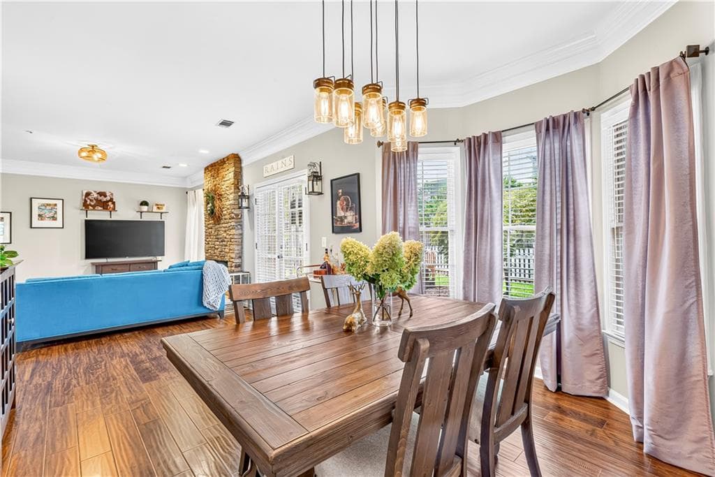 3 bedroom, 3 bathroom, 1,793 sq ft single family residence under contract at 1935 Briar Pond Way, Marietta, GA 30066 — photo 9