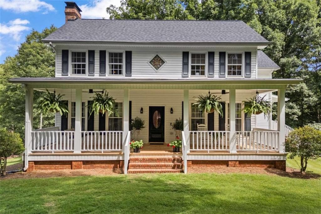 4 bedroom, 5 bathroom, 4,670 sq ft single family residence for sale at 3040 Venable Lane, Dacula, GA 30019