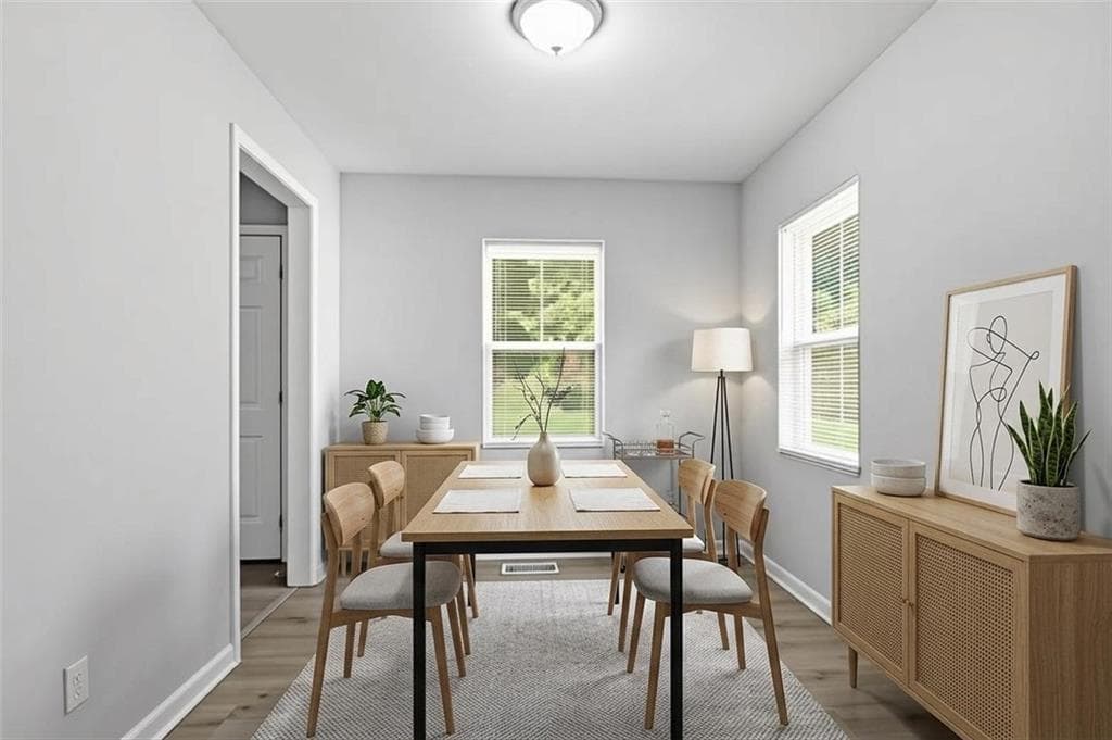 3 bedroom, 2 bathroom, 928 sq ft single family residence for sale at 1000 Hutchens Road, Atlanta, GA 30354 — photo 5