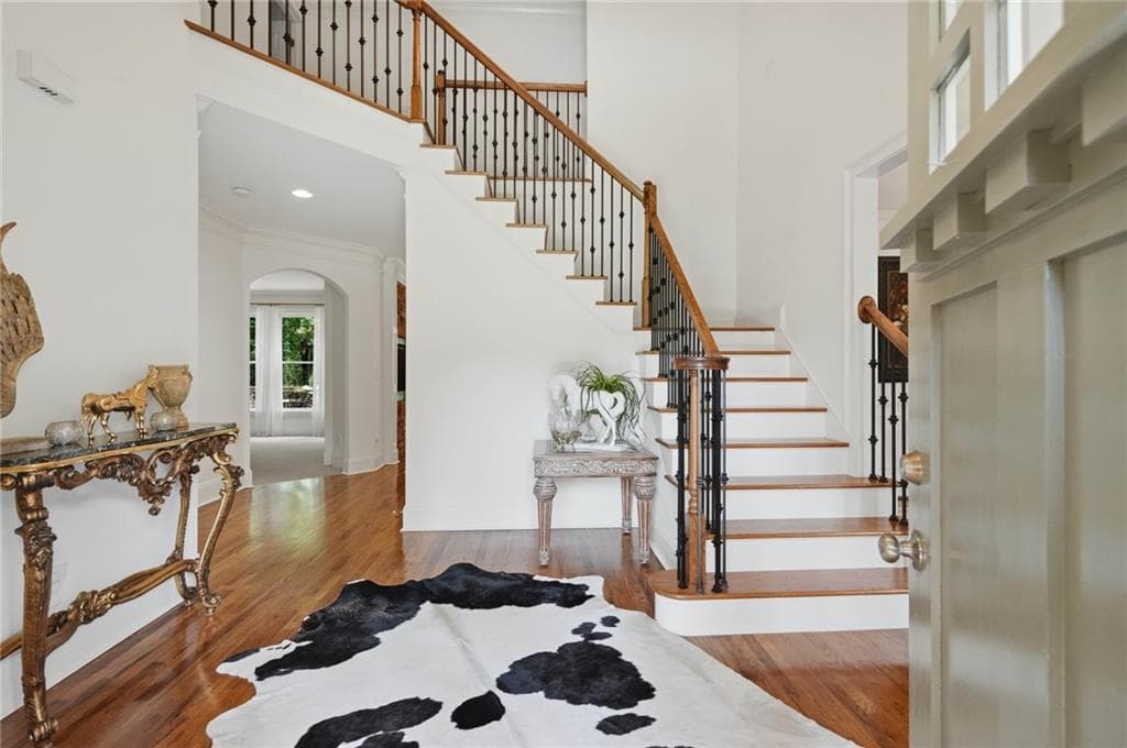 6 bedroom, 5 bathroom, 4,600 sq ft single family residence for sale at 7535 Antique Barn Avenue, Cumming, GA 30041 — photo 3