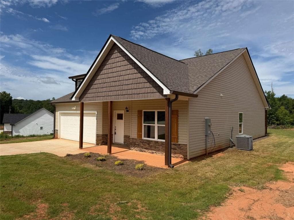 3 bedroom, 2 bathroom, 1,917 sq ft single family residence for sale at 771 Dortch Road, Eastanollee, GA 30538 — photo 3