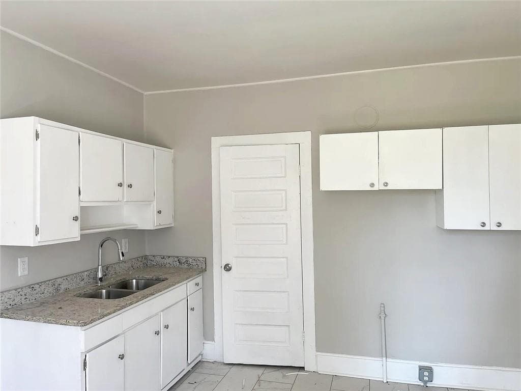 duplex for sale at 138 Comer Terrace, Macon, GA 31204 — photo 6