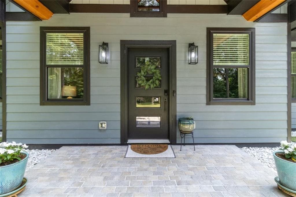 3 bedroom, 2 bathroom, 3,016 sq ft single family residence under contract at 381 Parks Drive, Ellijay, GA 30536 — photo 5
