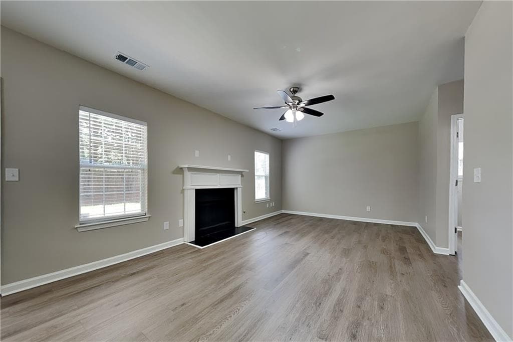 3 bedroom, 3 bathroom, 2,010 sq ft single family residence for rent at 4615 Duration Court, Snellville, GA 30039 for $2,125 a month — photo 3