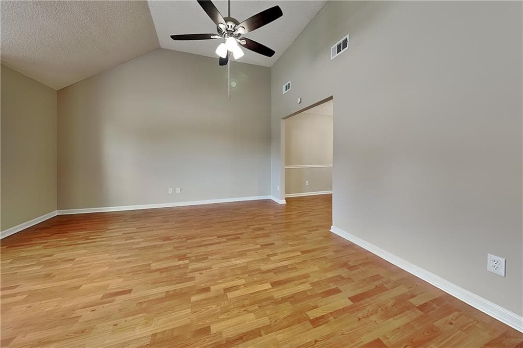 3 bedroom, 3 bathroom, 2,010 sq ft single family residence for rent at 4615 Duration Court, Snellville, GA 30039 for $2,125 a month — photo 4