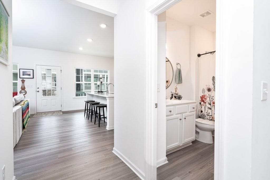 3 bedroom, 3 bathroom, 1,700 sq ft townhouse for sale at 2106 Remy Court, Kennesaw, GA 30144 — photo 5