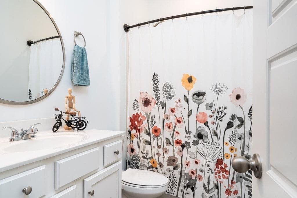 3 bedroom, 3 bathroom, 1,700 sq ft townhouse for sale at 2106 Remy Court, Kennesaw, GA 30144 — photo 6