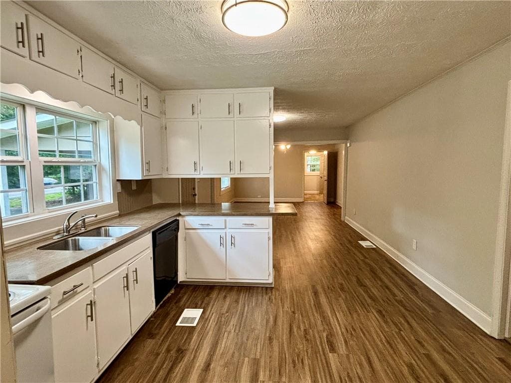 3 bedroom, 2 bathroom, 1,200 sq ft single family residence for rent at 1791 Harbins Road, Dacula, GA 30019 for $1,750 a month — photo 8
