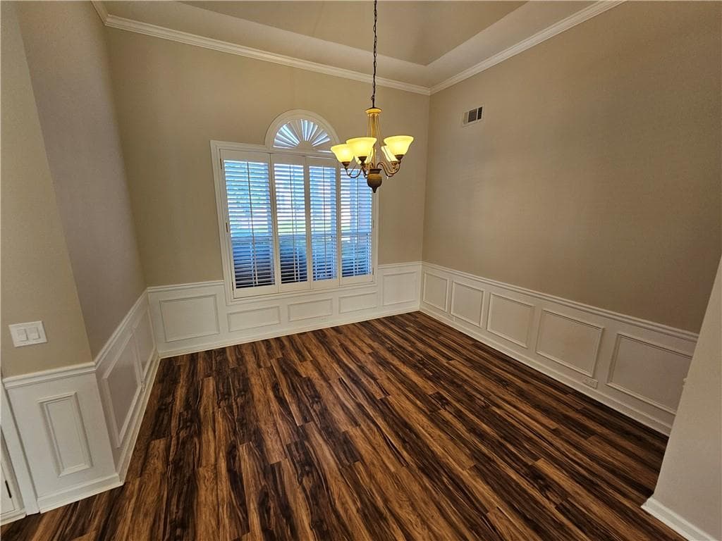 3 bedroom, 3 bathroom, 2,207 sq ft single family residence for rent at 1550 Argonne Lane, Alpharetta, GA 30004 for $3,200 a month — photo 7