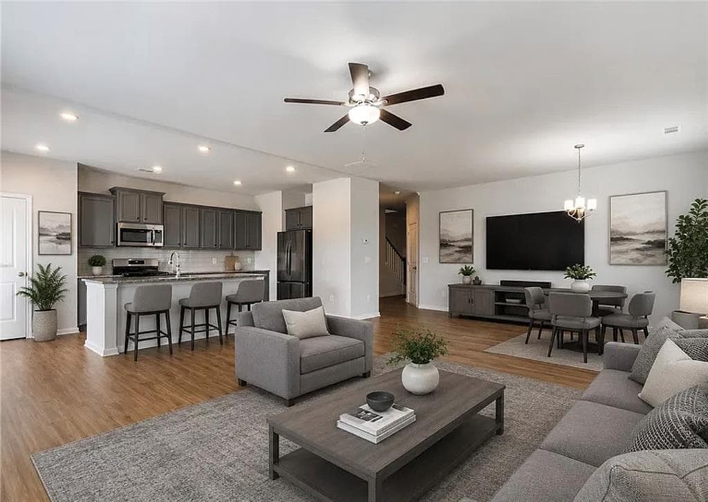4 bedroom, 3 bathroom, 2,160 sq ft single family residence for rent at 118 Briarwood Drive, Dawsonville, GA 30534 for $2,400 a month — photo 3