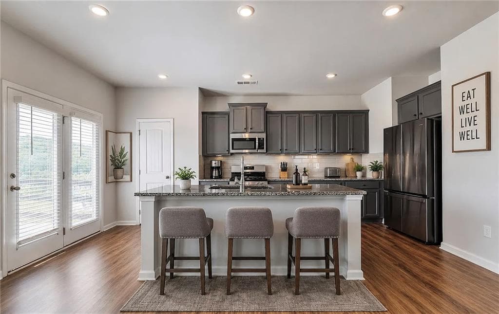 4 bedroom, 3 bathroom, 2,160 sq ft single family residence for rent at 118 Briarwood Drive, Dawsonville, GA 30534 for $2,400 a month — photo 6
