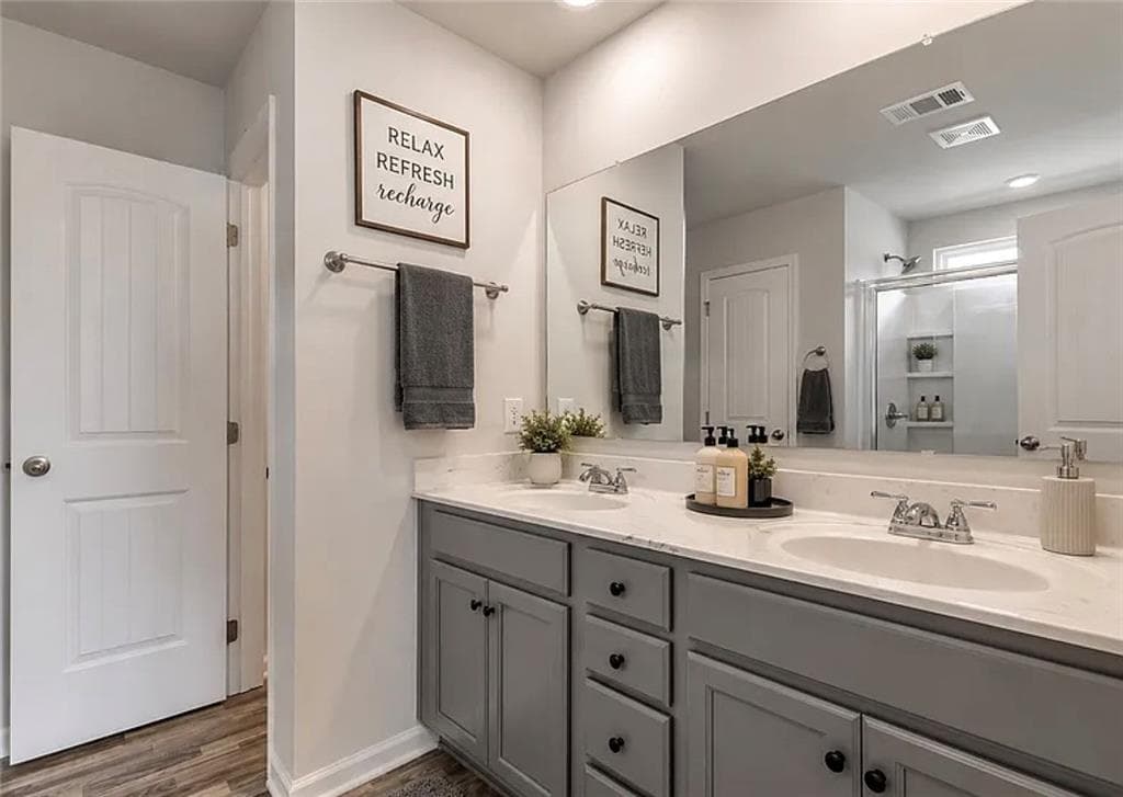 4 bedroom, 3 bathroom, 2,160 sq ft single family residence for rent at 118 Briarwood Drive, Dawsonville, GA 30534 for $2,400 a month — photo 10
