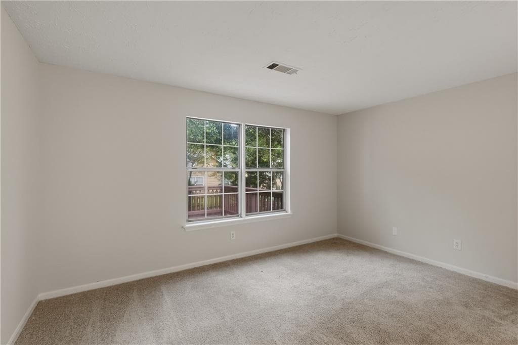 3 bedroom, 2 bathroom, 1,255 sq ft single family residence under contract at 307 Wood Ridge, Peachtree City, GA 30269 — photo 8
