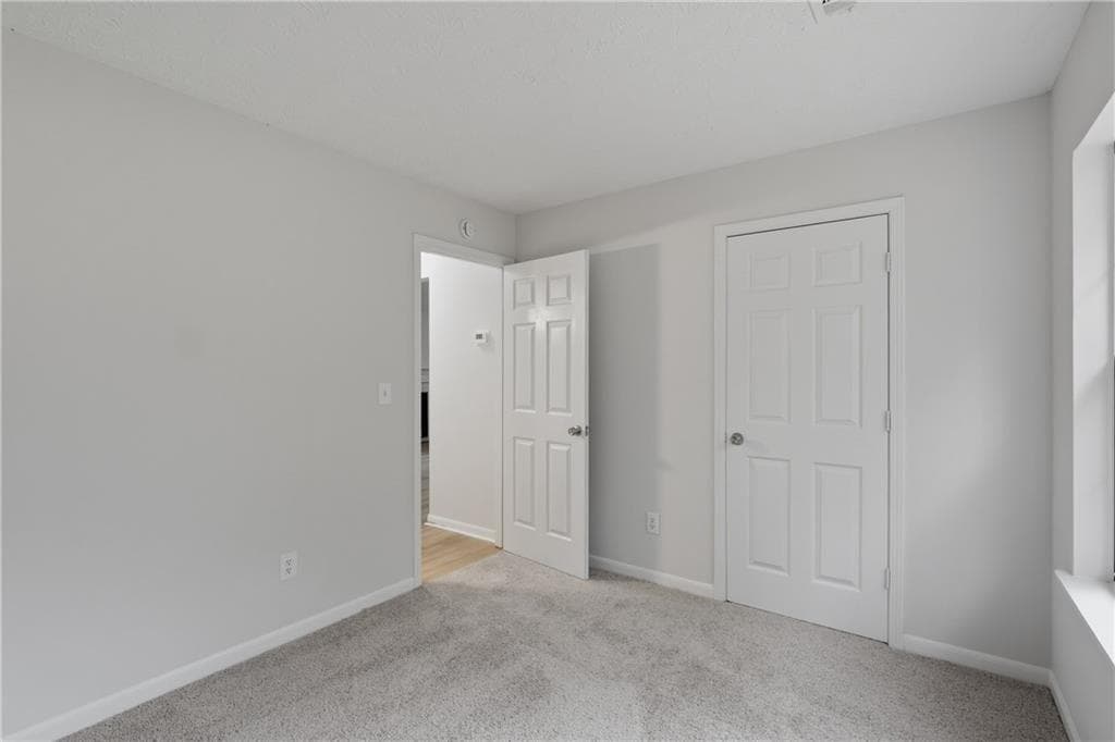3 bedroom, 2 bathroom, 1,255 sq ft single family residence under contract at 307 Wood Ridge, Peachtree City, GA 30269 — photo 10