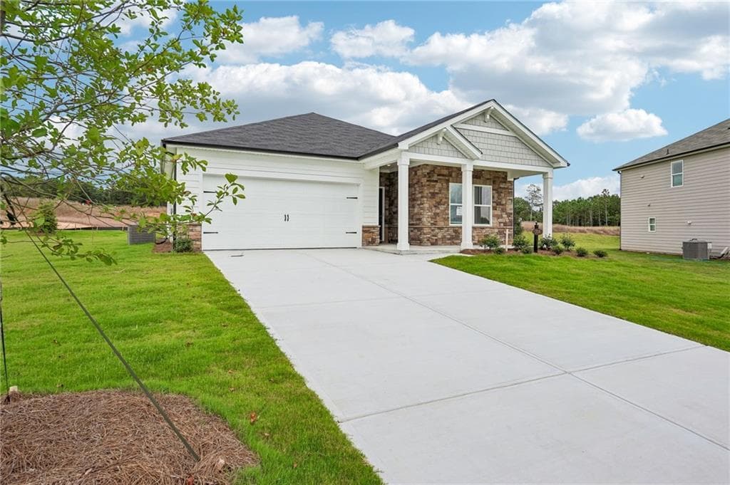 4 bedroom, 2 bathroom, 1,835 sq ft single family residence under contract at 704 Cargile Court, Villa Rica, GA 30180