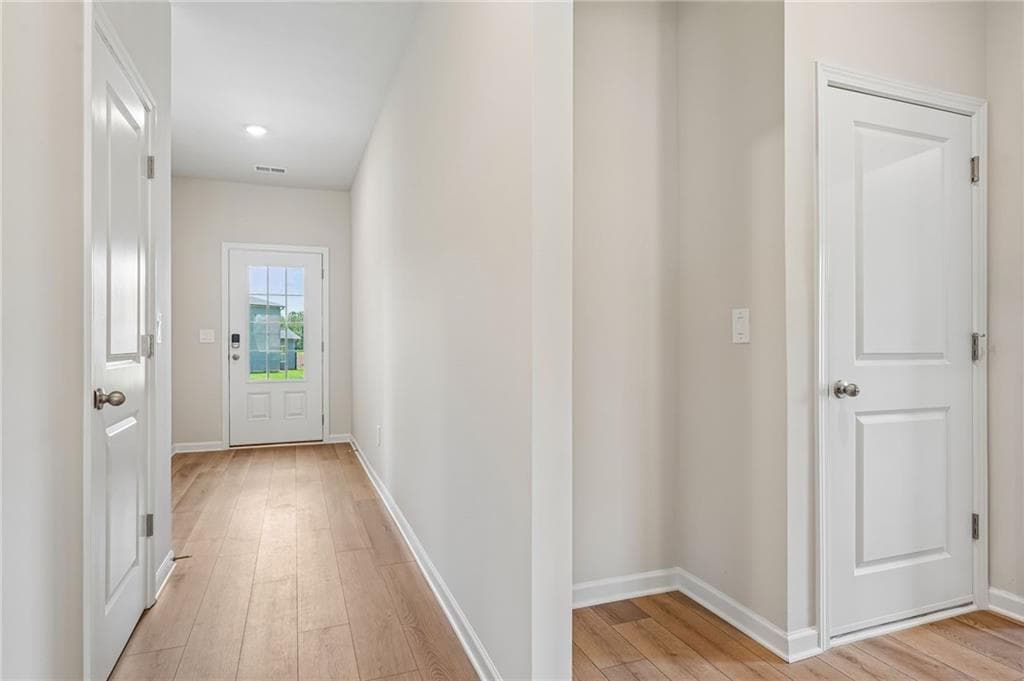 4 bedroom, 2 bathroom, 1,835 sq ft single family residence under contract at 704 Cargile Court, Villa Rica, GA 30180 — photo 7