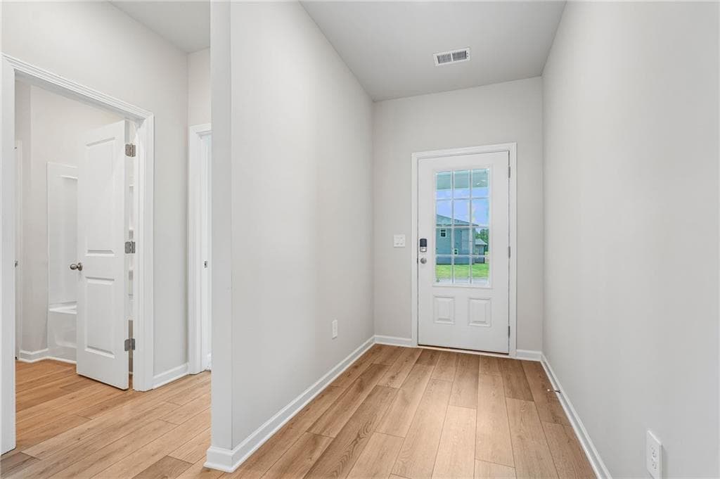 4 bedroom, 2 bathroom, 1,835 sq ft single family residence under contract at 704 Cargile Court, Villa Rica, GA 30180 — photo 8