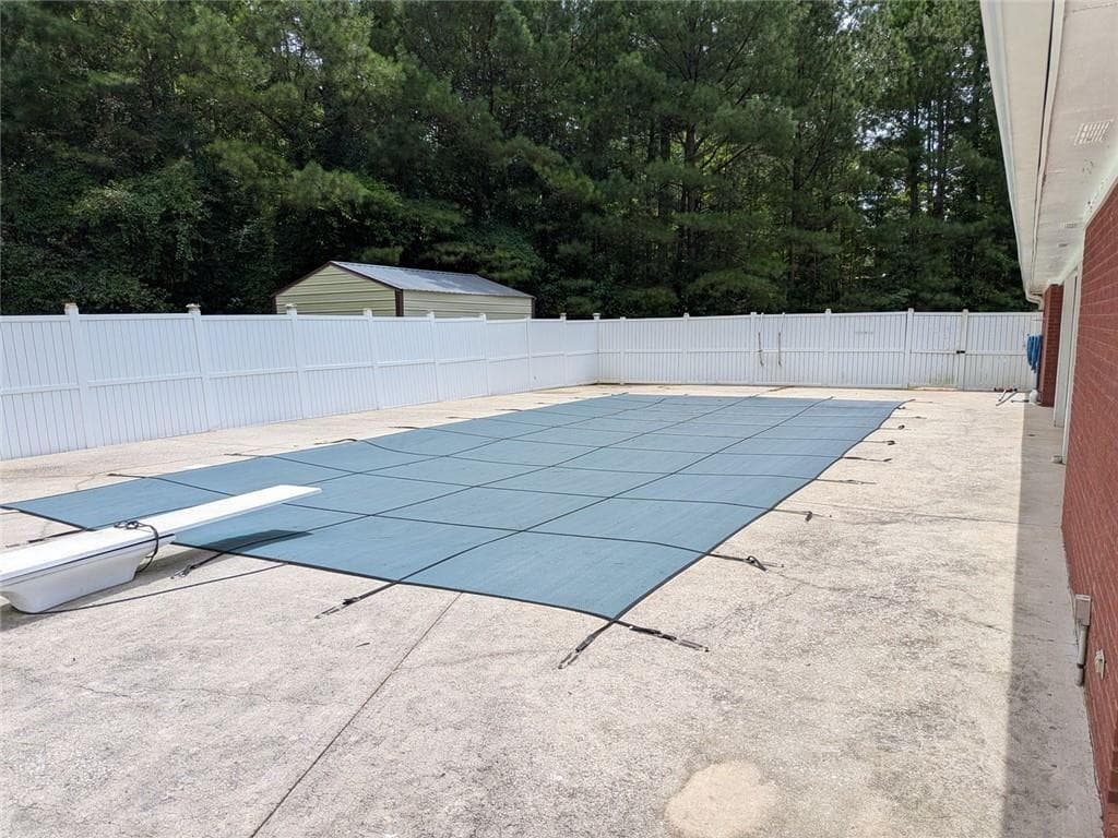 4 bedroom, 5 bathroom, 3,951 sq ft single family residence under contract at 2165 Bakers Bridge Road, Douglasville, GA 30134 — photo 6