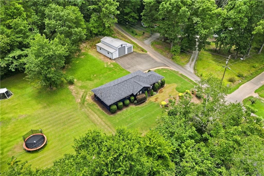 3 bedroom, 2 bathroom, 1,426 sq ft single family residence sold at 173 Adel Street, Canton, GA 30114