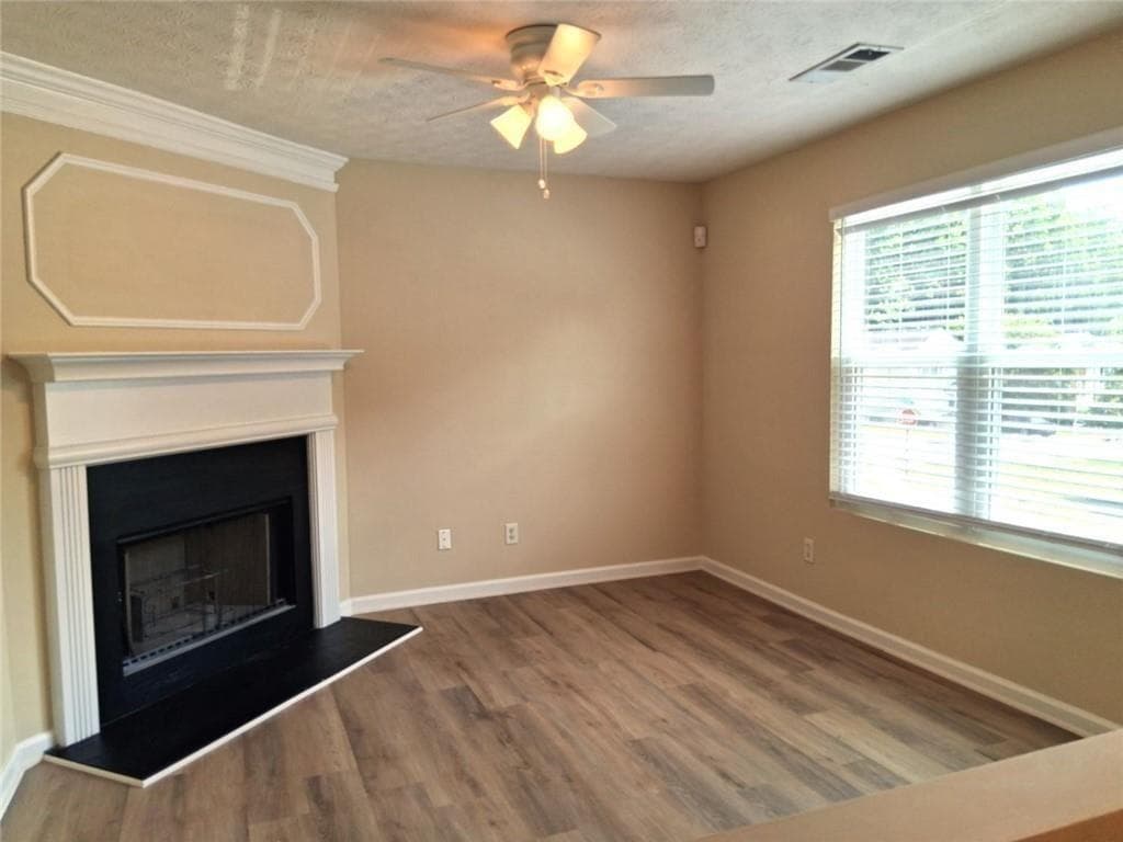 3 bedroom, 2 bathroom, 1,512 sq ft single family residence for rent at 3617 Oakland Spring Court, Snellville, GA 30039 for $1,800 a month — photo 9