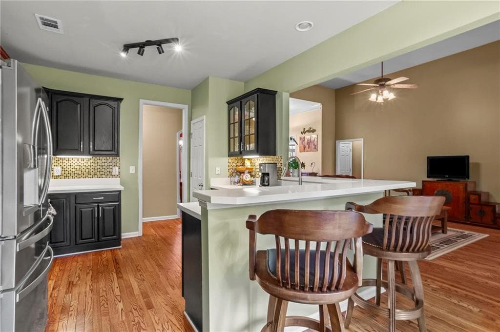 5 bedroom, 5 bathroom, 3,883 sq ft single family residence for sale at 203 Glenhaven Way, Woodstock, GA 30188 — photo 9