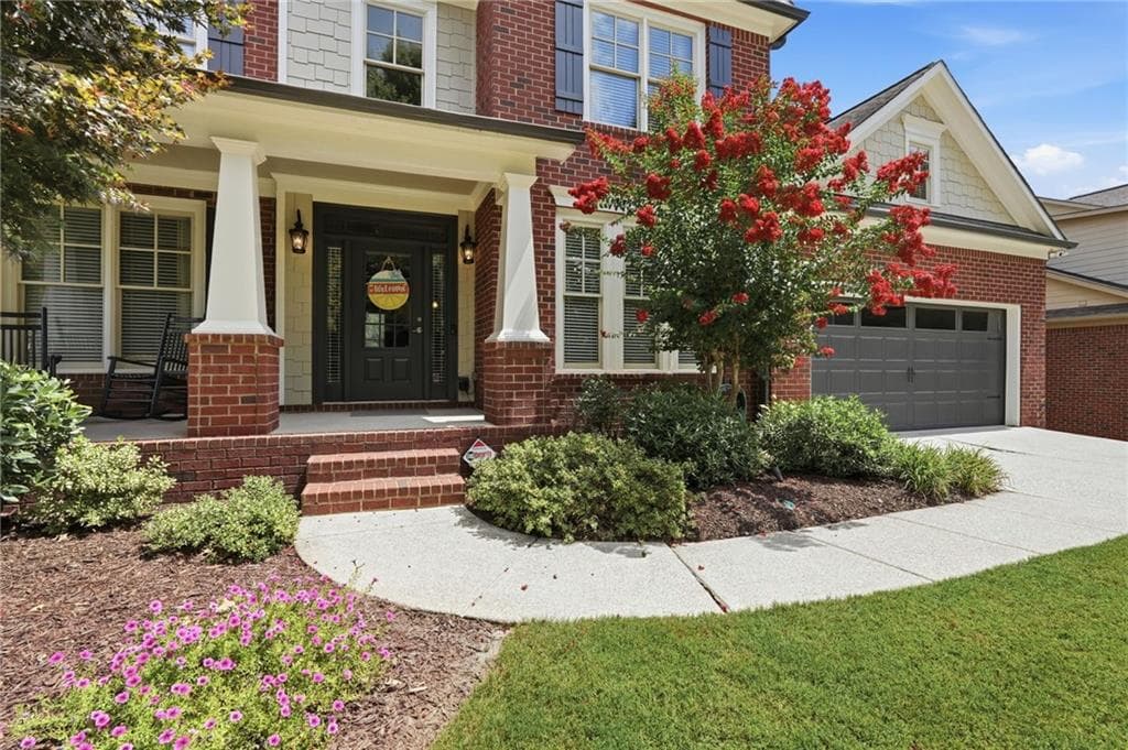 5 bedroom, 3 bathroom, 3,492 sq ft single family residence for sale at 6107 Stillwater Place, Flowery Branch, GA 30542 — photo 6