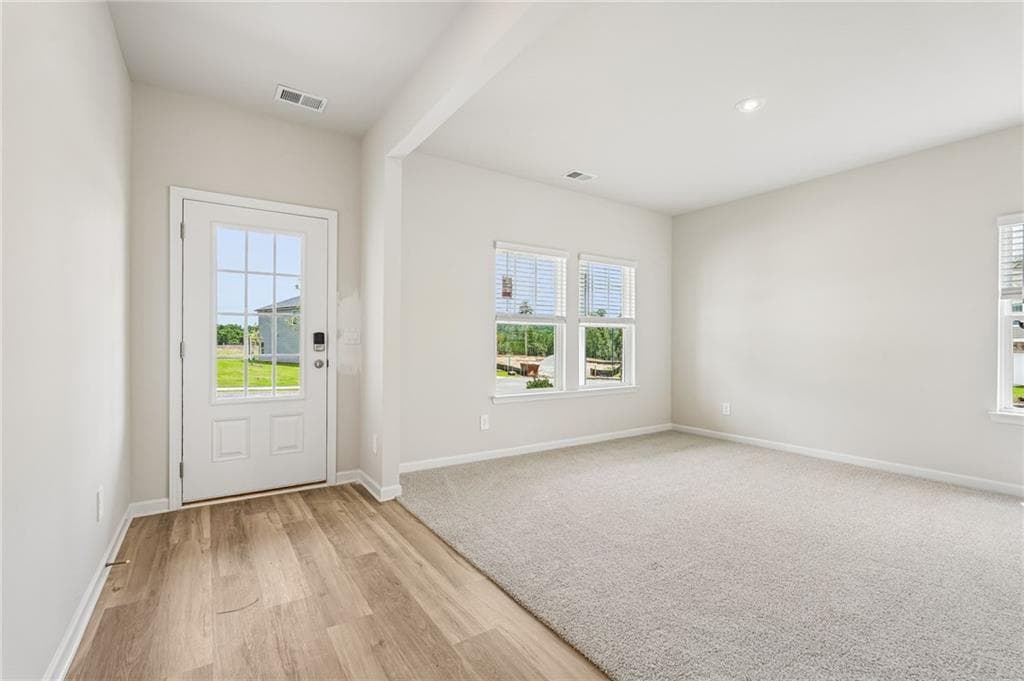 4 bedroom, 3 bathroom, 2,465 sq ft single family residence under contract at 703 Cargile Court, Villa Rica, GA 30180 — photo 6