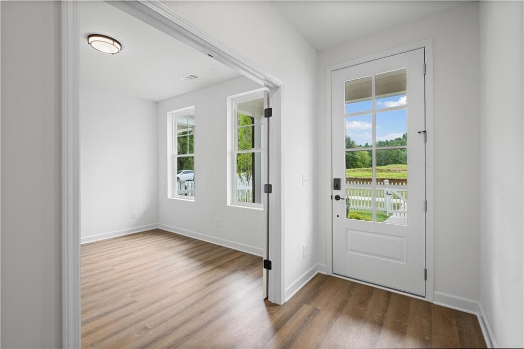 3 bedroom, 3 bathroom, 1,912 sq ft townhouse for sale at 236 Village Overlook L3, Canton, GA 30114 — photo 7