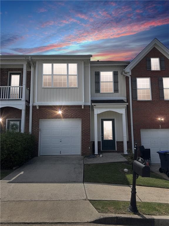 3 bedroom, 3 bathroom, 1,733 sq ft townhouse for sale at 41 Hidden Hickory Court, Dawsonville, GA 30534 — photo 2