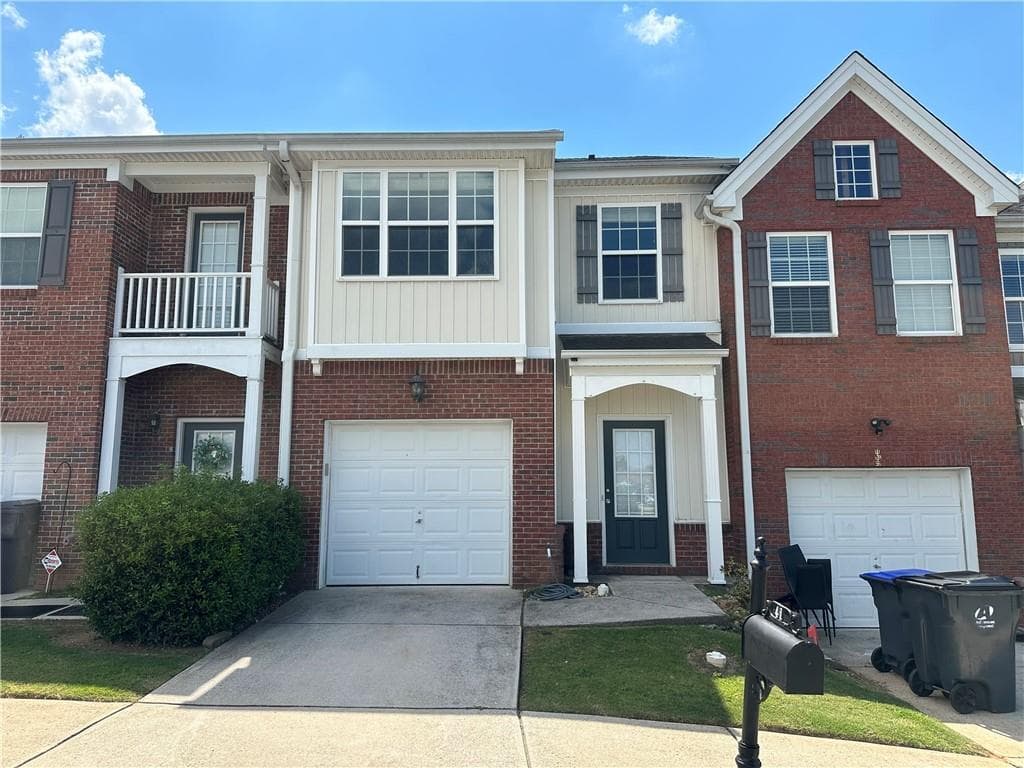 3 bedroom, 3 bathroom, 1,733 sq ft townhouse for sale at 41 Hidden Hickory Court, Dawsonville, GA 30534 — photo 3