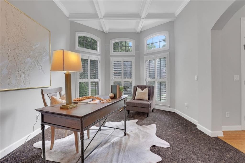 5 bedroom, 5 bathroom, 5,473 sq ft single family residence for sale at 5304 Davenport Manor, Cumming, GA 30041 — photo 4