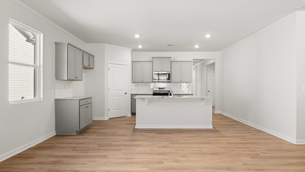 4 bedroom, 3 bathroom, 1,863 sq ft single family residence under contract at 3882 Donetta Drive, Atlanta, GA 30349 — photo 7