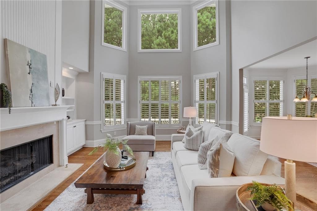 5 bedroom, 5 bathroom, 5,473 sq ft single family residence for sale at 5304 Davenport Manor, Cumming, GA 30041 — photo 9