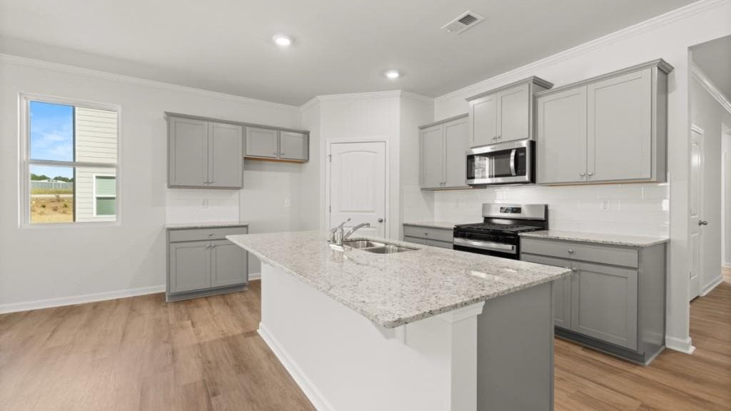 4 bedroom, 3 bathroom, 1,863 sq ft single family residence under contract at 3882 Donetta Drive, Atlanta, GA 30349 — photo 8