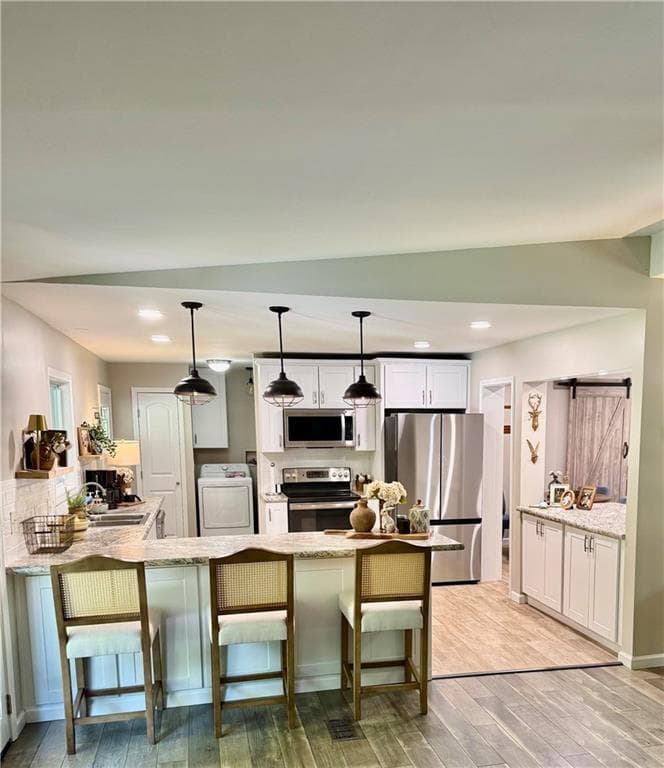 3 bedroom, 2 bathroom single family residence for sale at 351 River Lake Drive, Eatonton, GA 31024 — photo 8