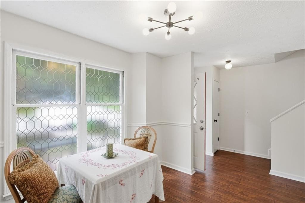 2 bedroom, 3 bathroom, 1,322 sq ft townhouse under contract at 3154 Stratford Green Place, Avondale Estates, GA 30002 — photo 4