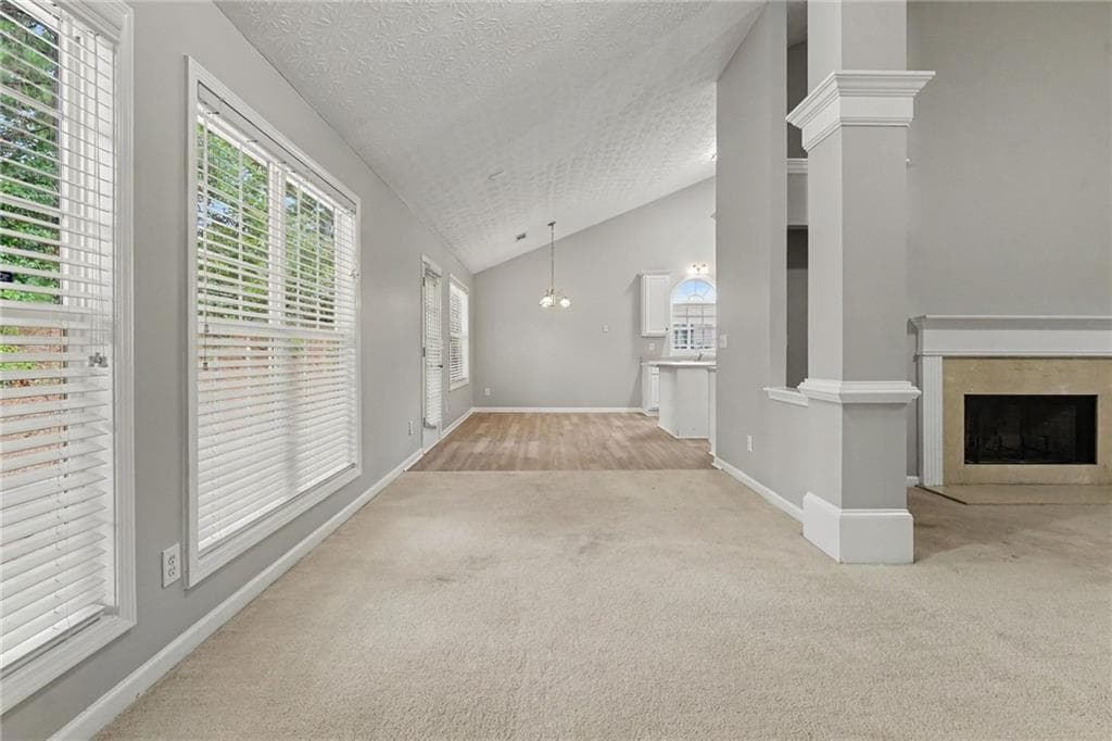 3 bedroom, 2 bathroom, 2,463 sq ft single family residence under contract at 984 Natural Brook Trail, Lawrenceville, GA 30045 — photo 4